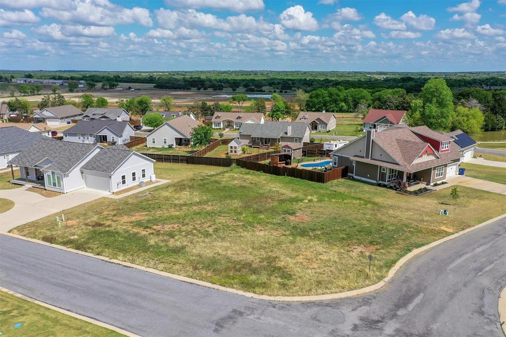 11 Willow Tree Lane
