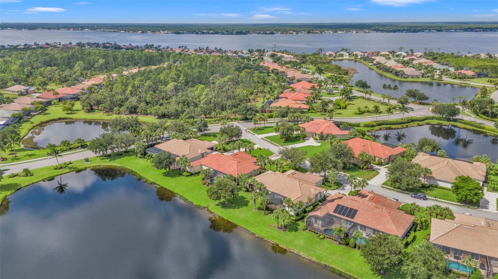2669 Wax Myrtle Court