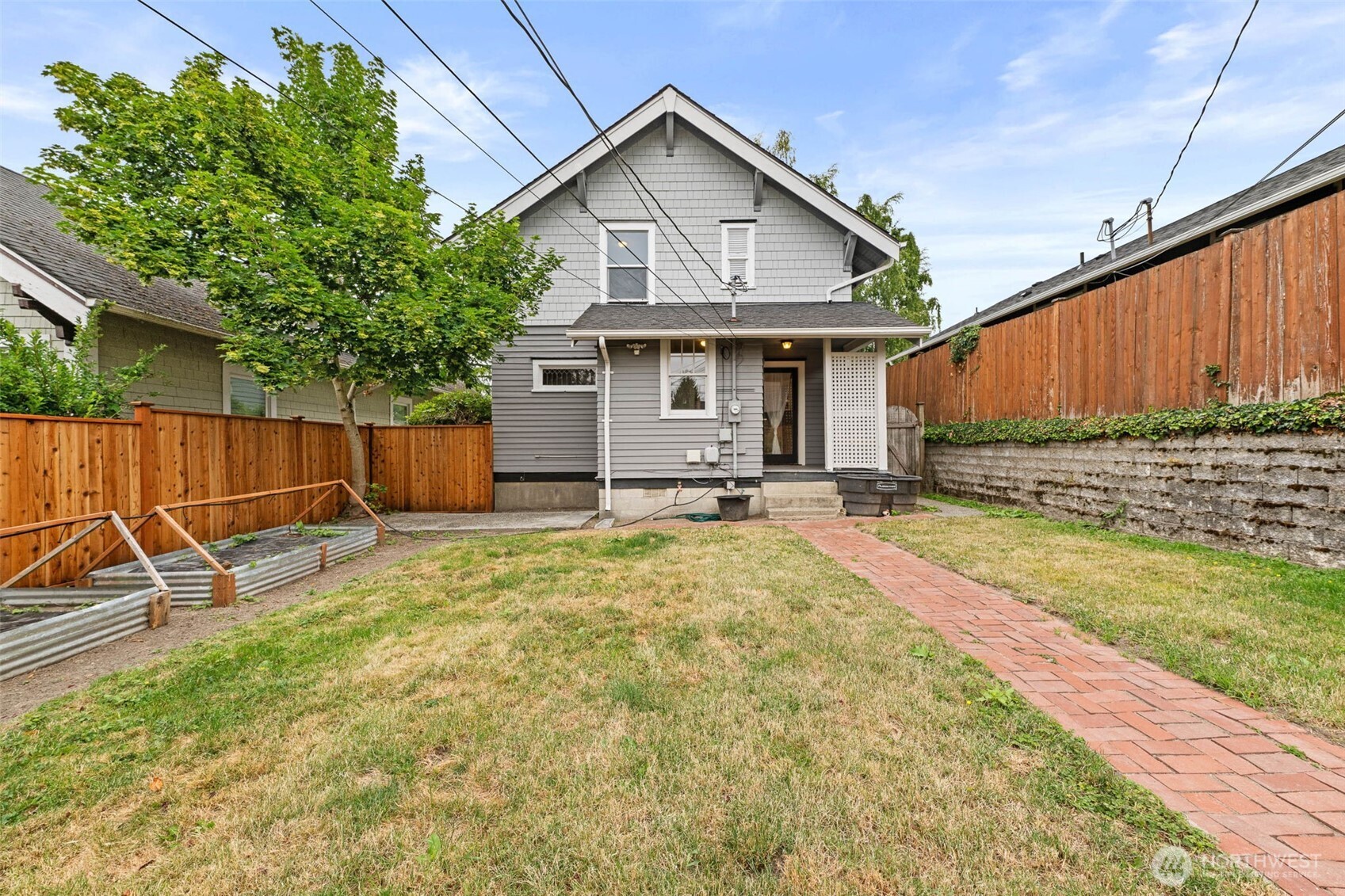 912 N Grant Avenue