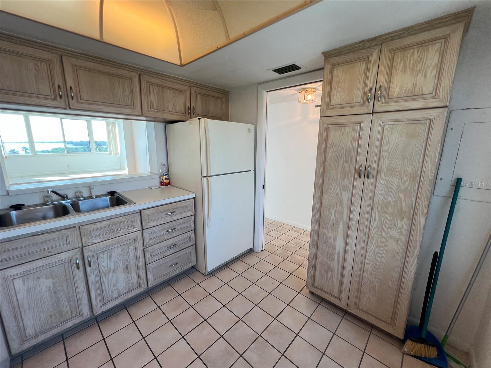 2616 Cove Cay Drive 701