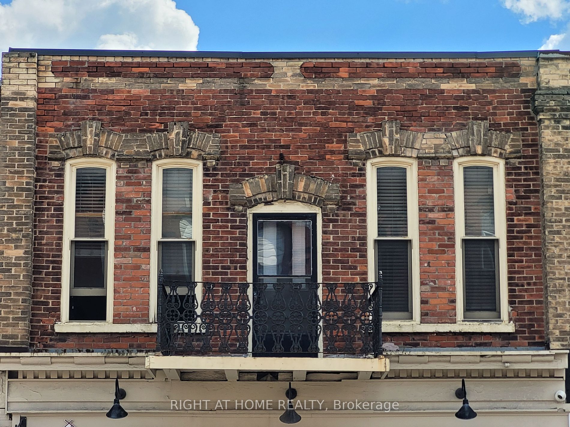 125 W Main St 2nd Fl