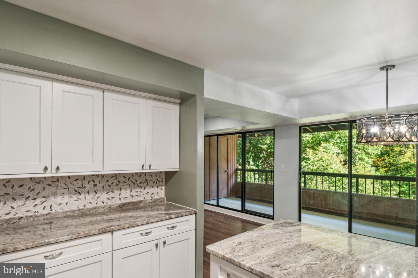 5667 Harpers Farm Road E