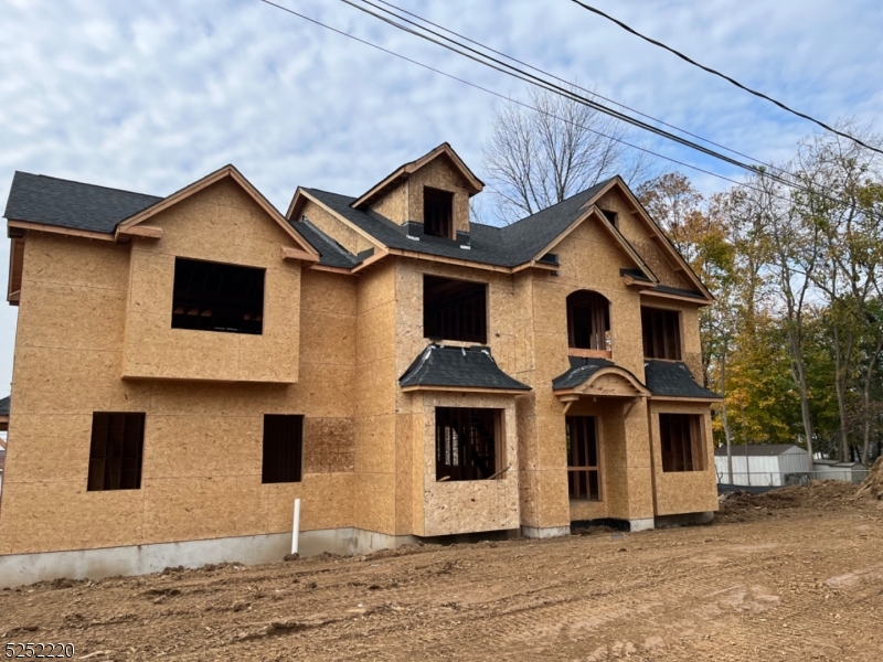9 Groverville Rd, Parsippany-Troy Hills Twp., NJ