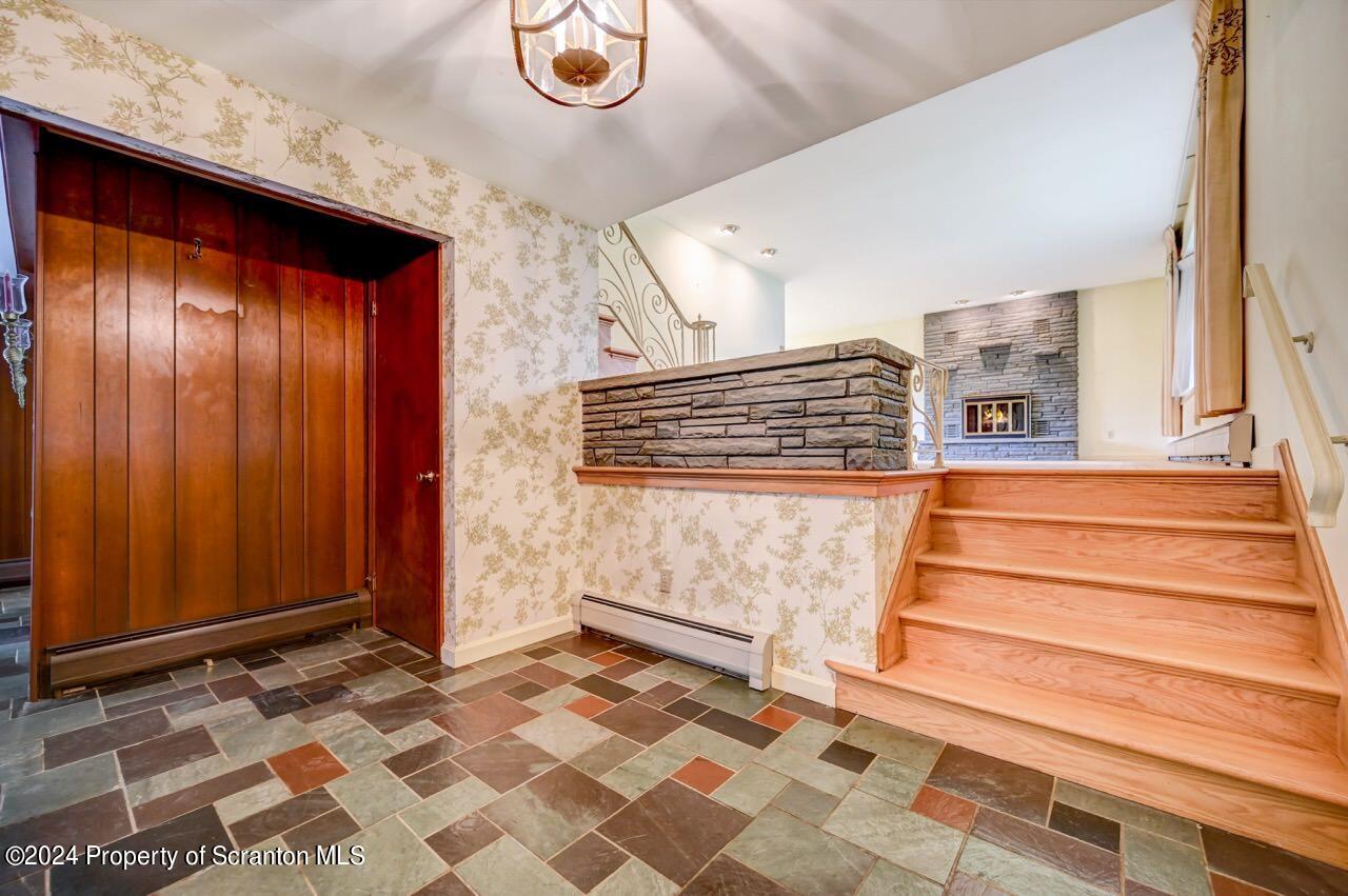 522 Tulip Circle