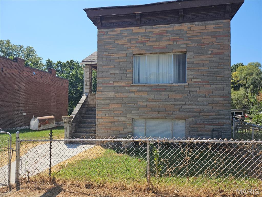 6424 Brockschmidt Place