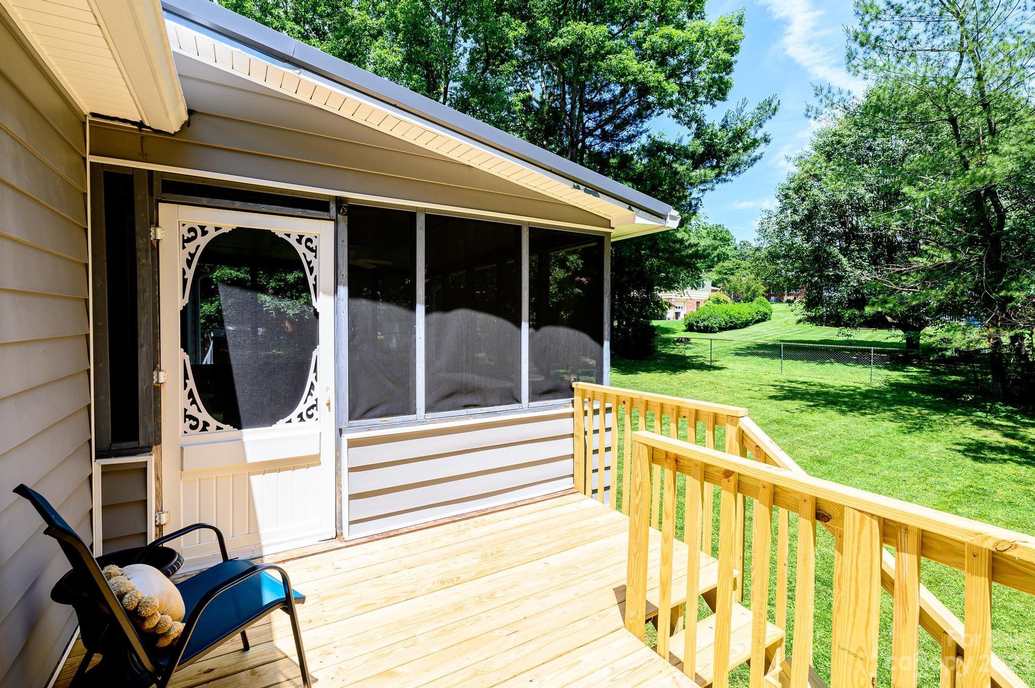 117 Windy Oaks Court