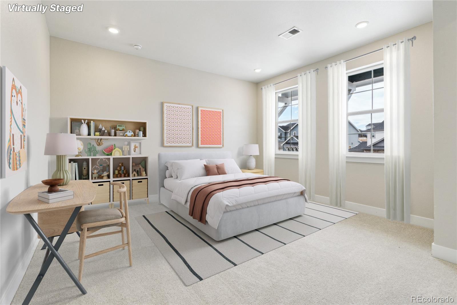 5566 Hickory Oaks Trail