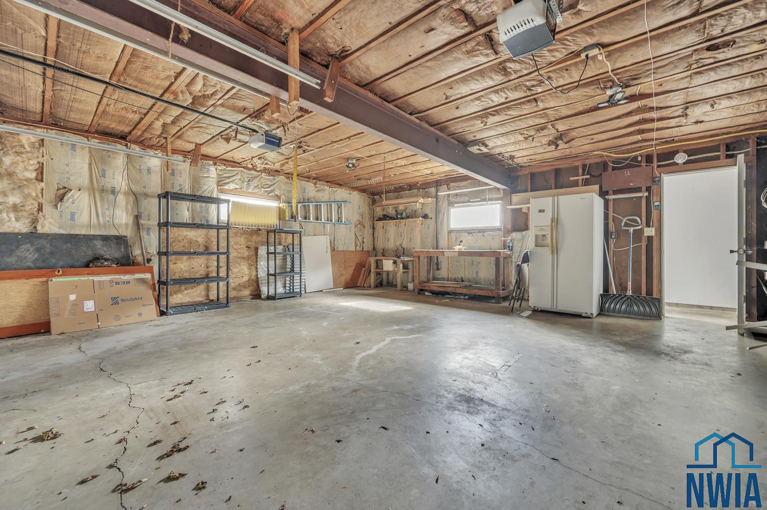 607 Albany Avenue Ne