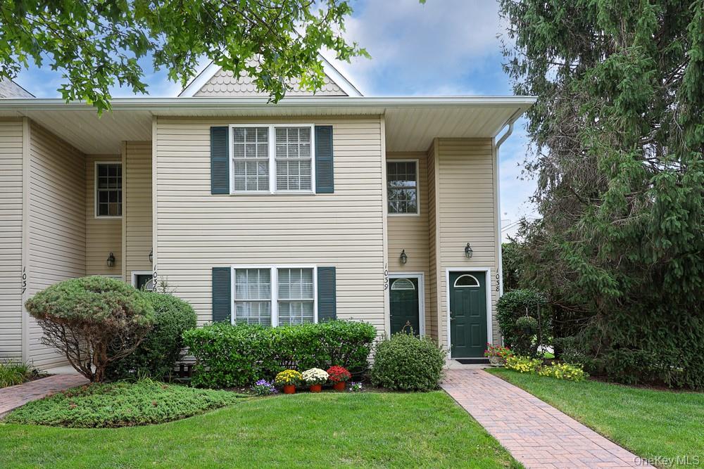 Bright Renovated Corner END Unit! Every detail was thoughtfully designed from the moment you walk into this beautifully updated 2-bedroom, 2-FULL bath LOWER Caspian model located in the highly sought-after Greens at Half Hollow (55+ and better community). This sun-filled corner unit features recessed lighting and a private patio backing a lush landscaping. The updated kitchen is the heart of the home, showcasing an extended granite countertop and redone backsplash. The spacious primary suite offers a walk-in closet and an additional wall closet, and an elegant en suite bath, while the guest bedroom/den with a full bath provides extra space. END UNIT provides additional windows and light. Enjoy resort-style living at The Greens with a 24-hour attended gatehouse, regular security patrols, and a vibrant clubhouse featuring an indoor/outdoor pool, gym, spa, sauna, steam room, card room, restaurant, and library. Take part in group activities, tennis, and walking trails, with access to an optional 18-hole golf course and on-site restaurant with no minimum. Appearance: Diamond+++