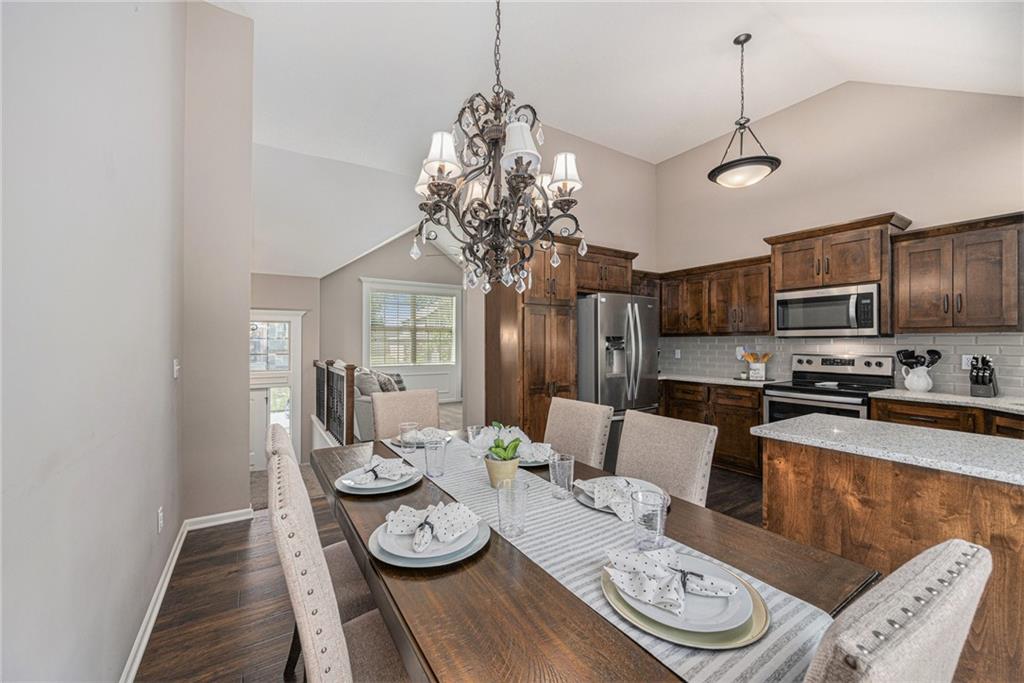 3608 NE 85th Terrace