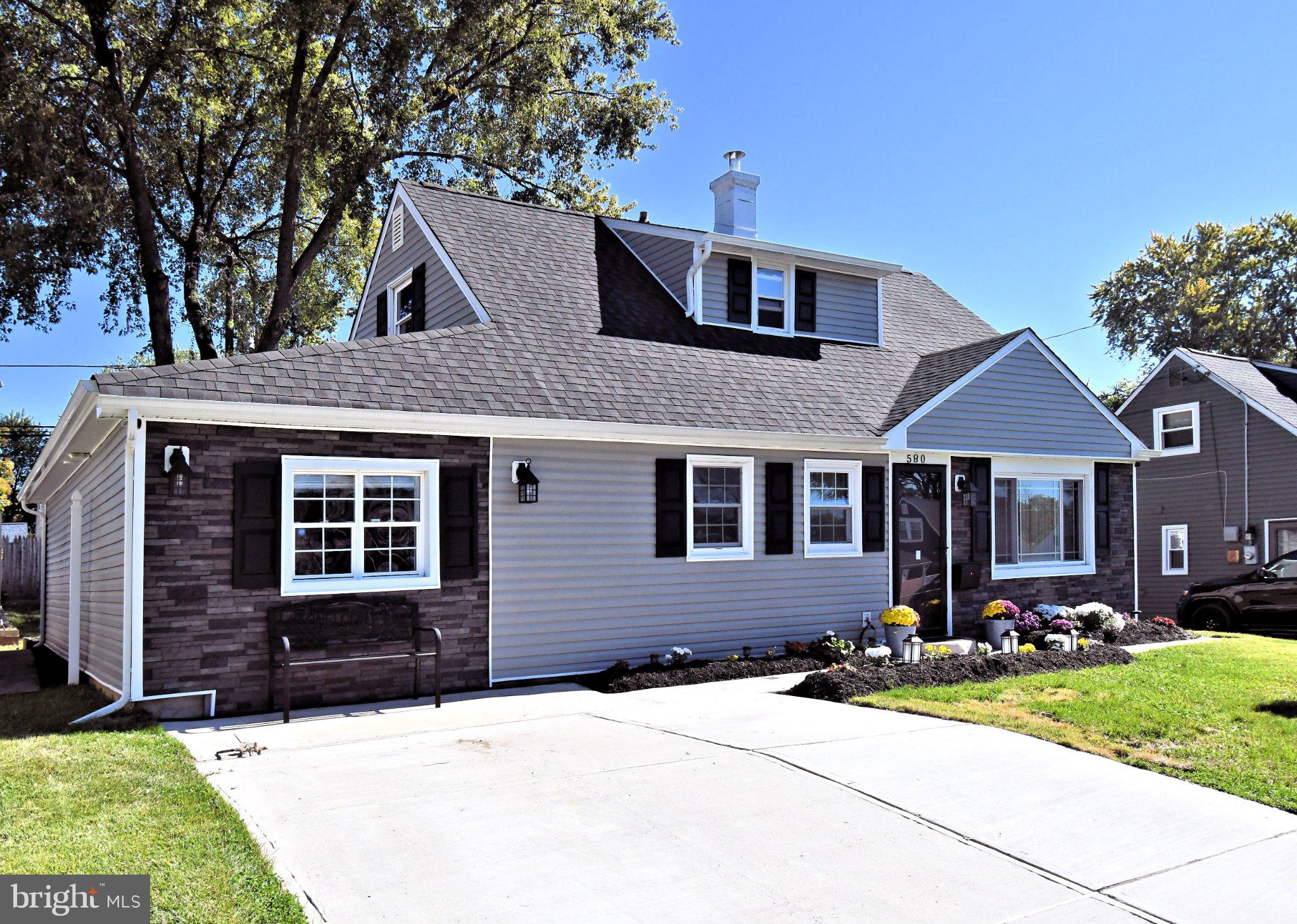 580 Carlisle Drive