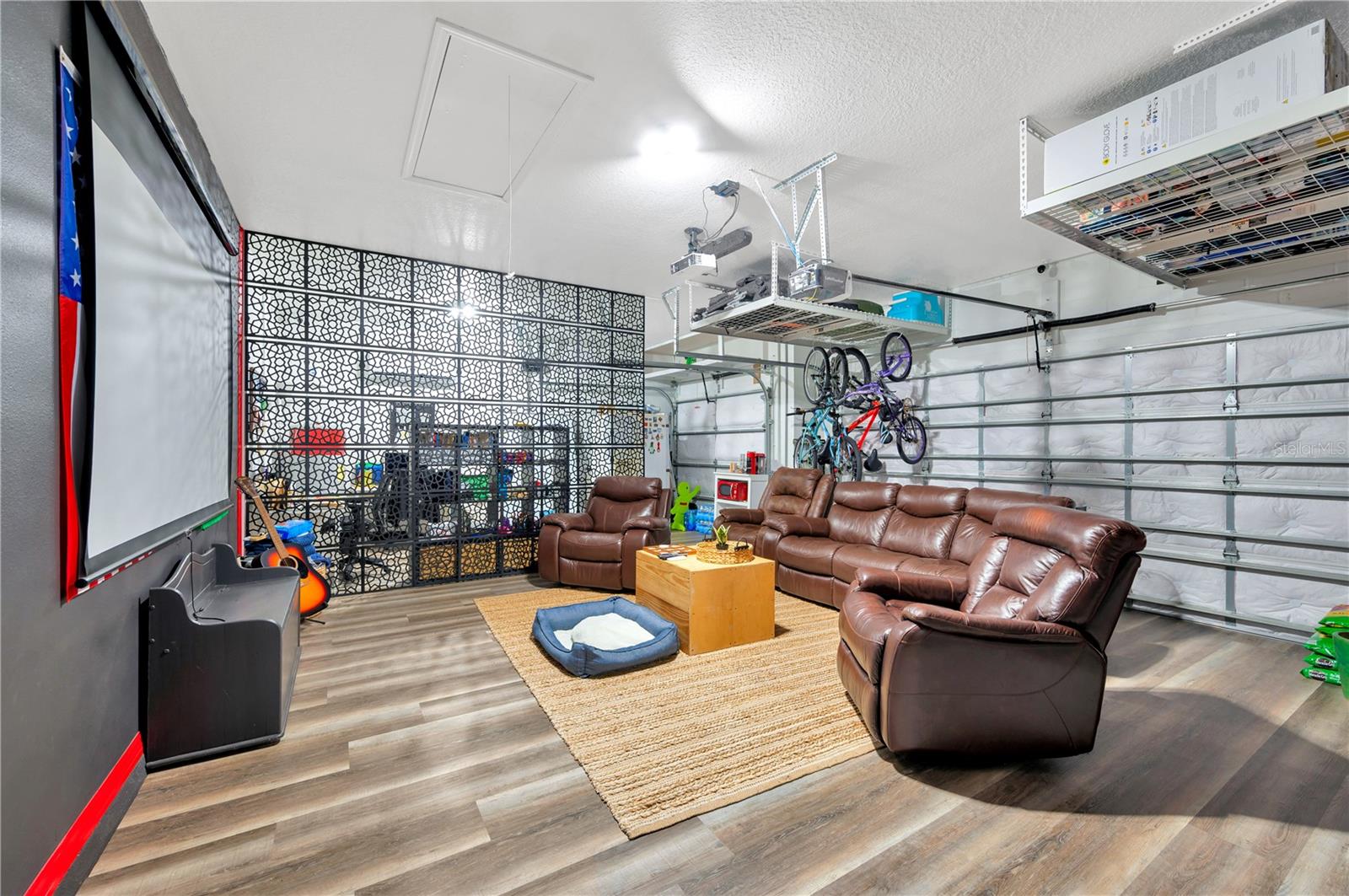 7797 108th Avenue Circle E