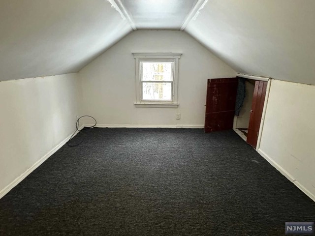 10 Woodside Drive