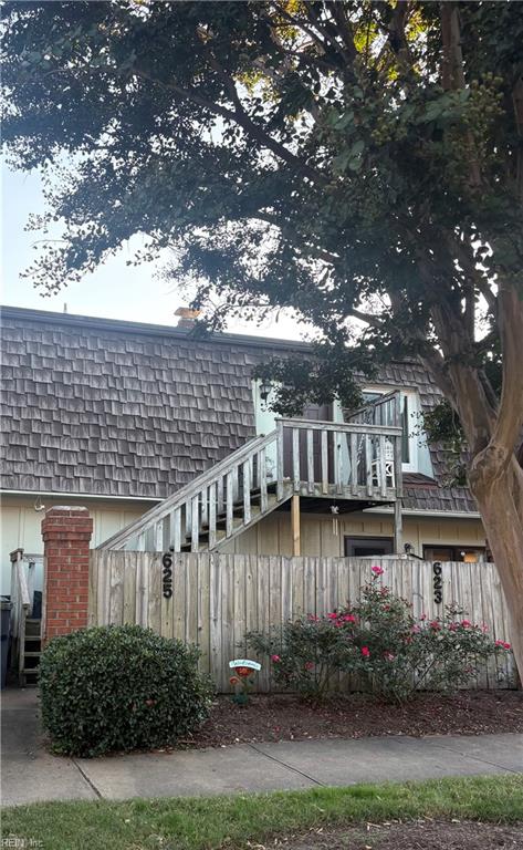 625 Ocean Lakes Drive, Virginia Beach, VA 