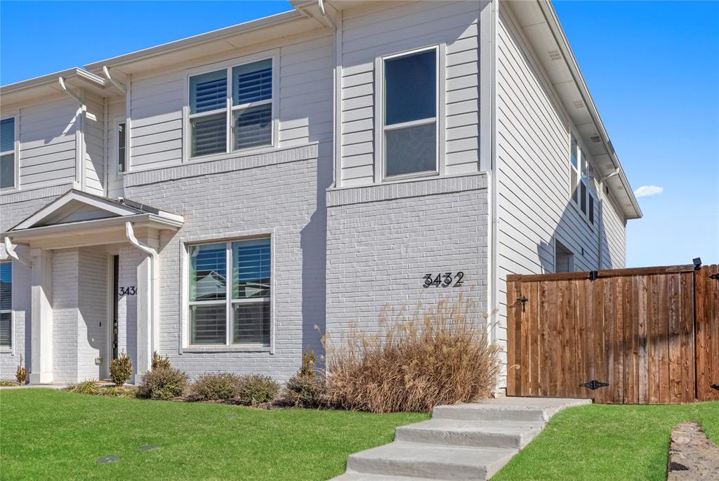 3432 Vista Highlands Lane