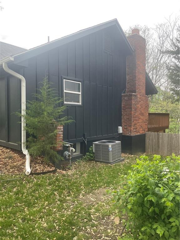 10604 NW Verlin Drive