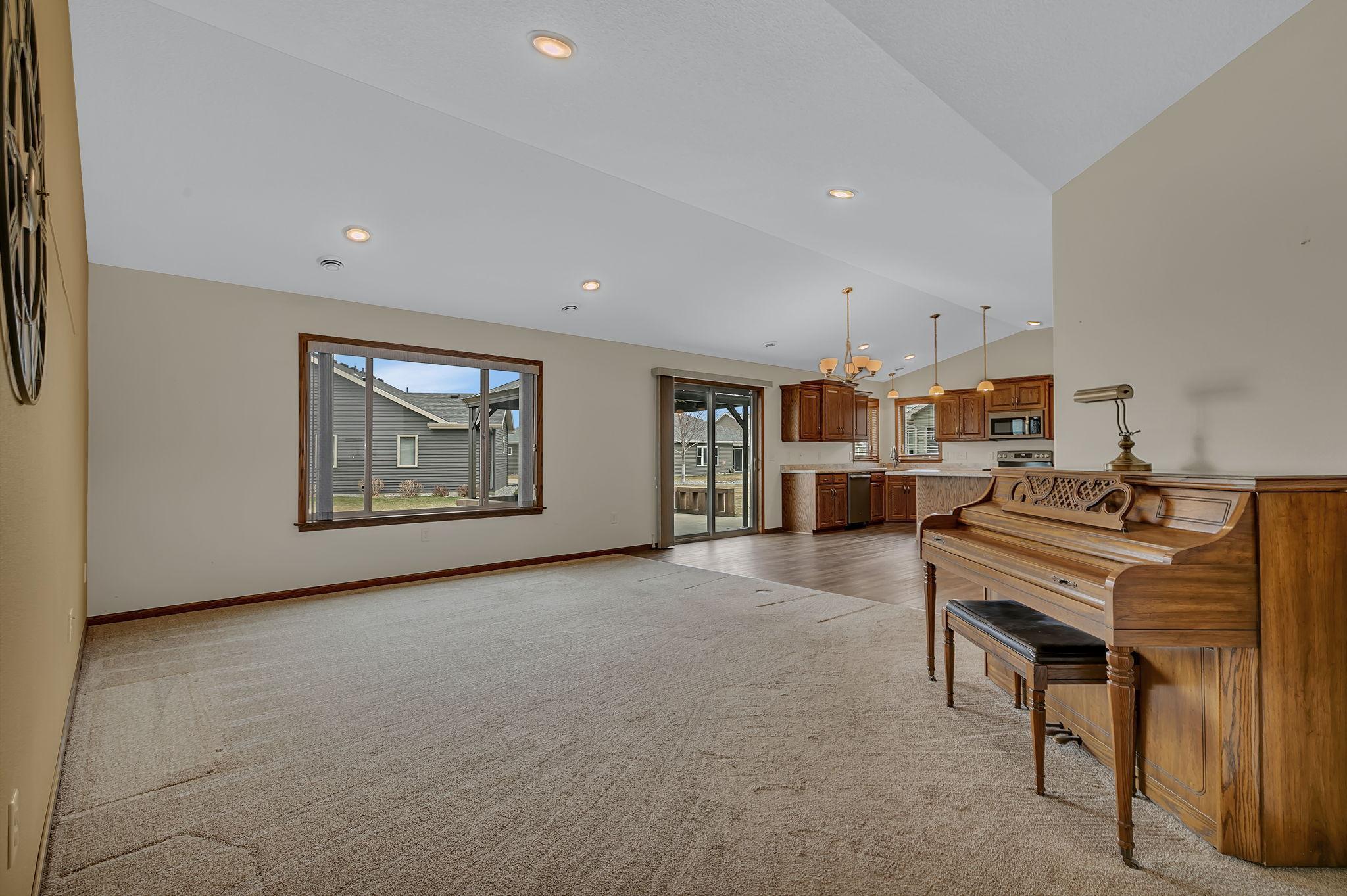 113 Glenview Loop