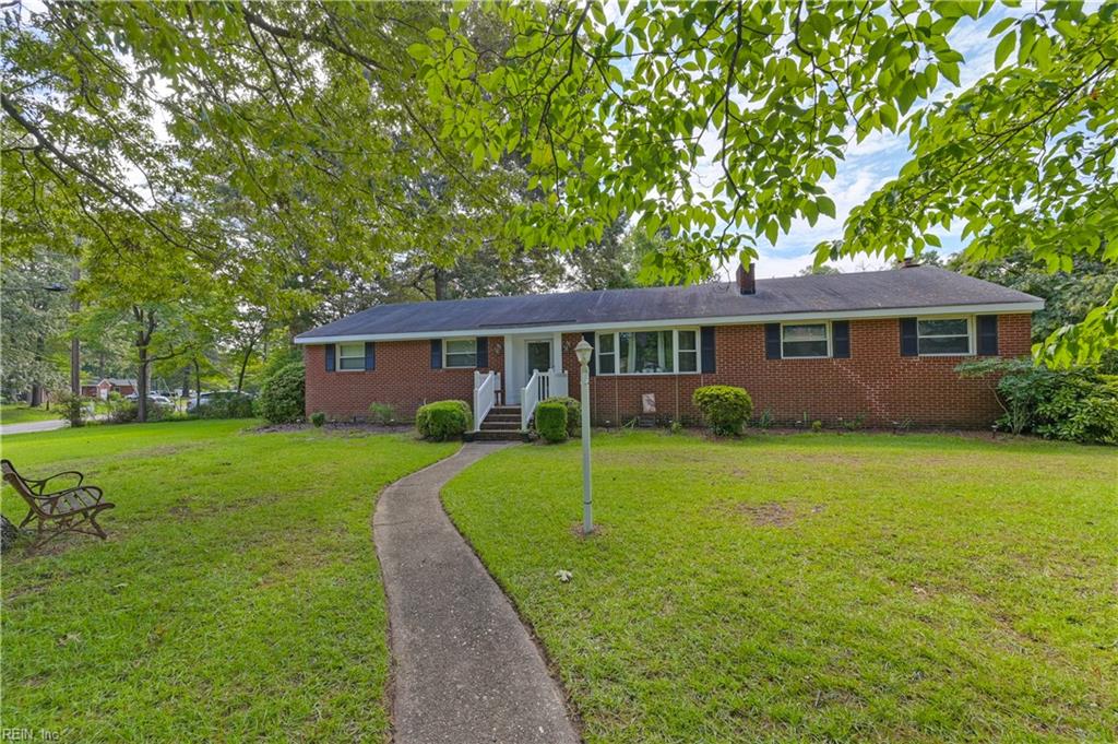 2021 Christopher Drive, Chesapeake, VA 