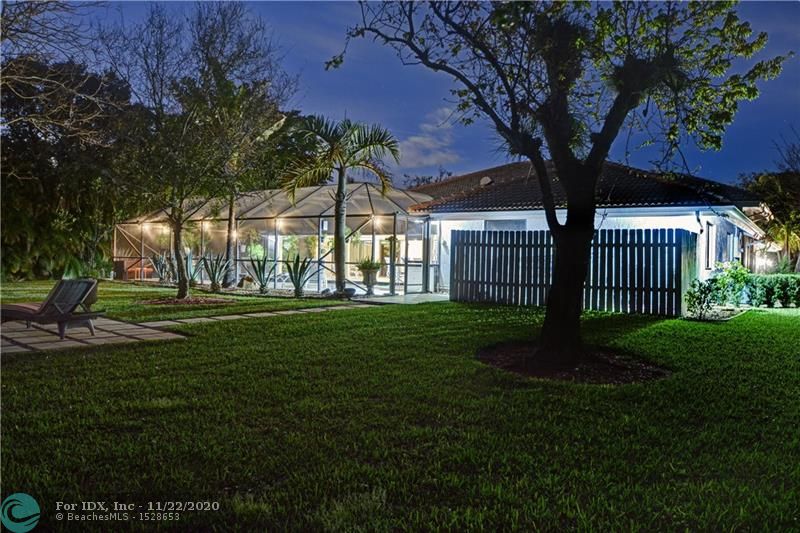 7630 W Upper Ridge Dr