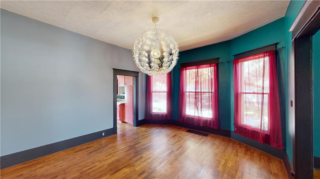 721 W Walnut Street