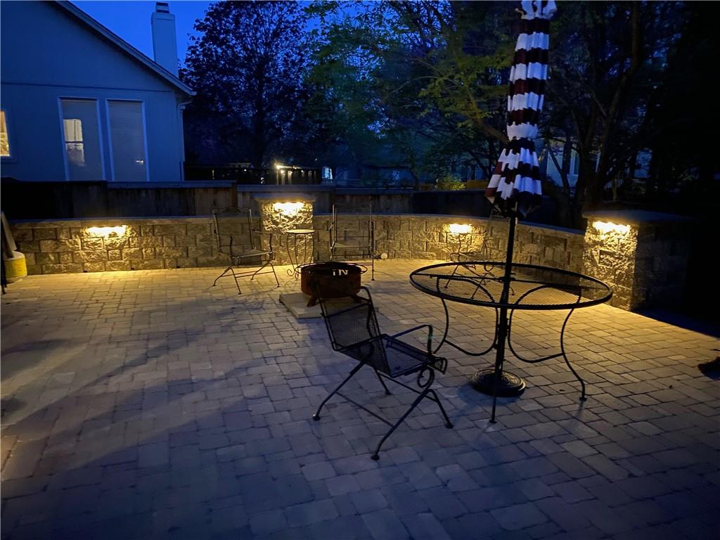 9407 W 124th Terrace