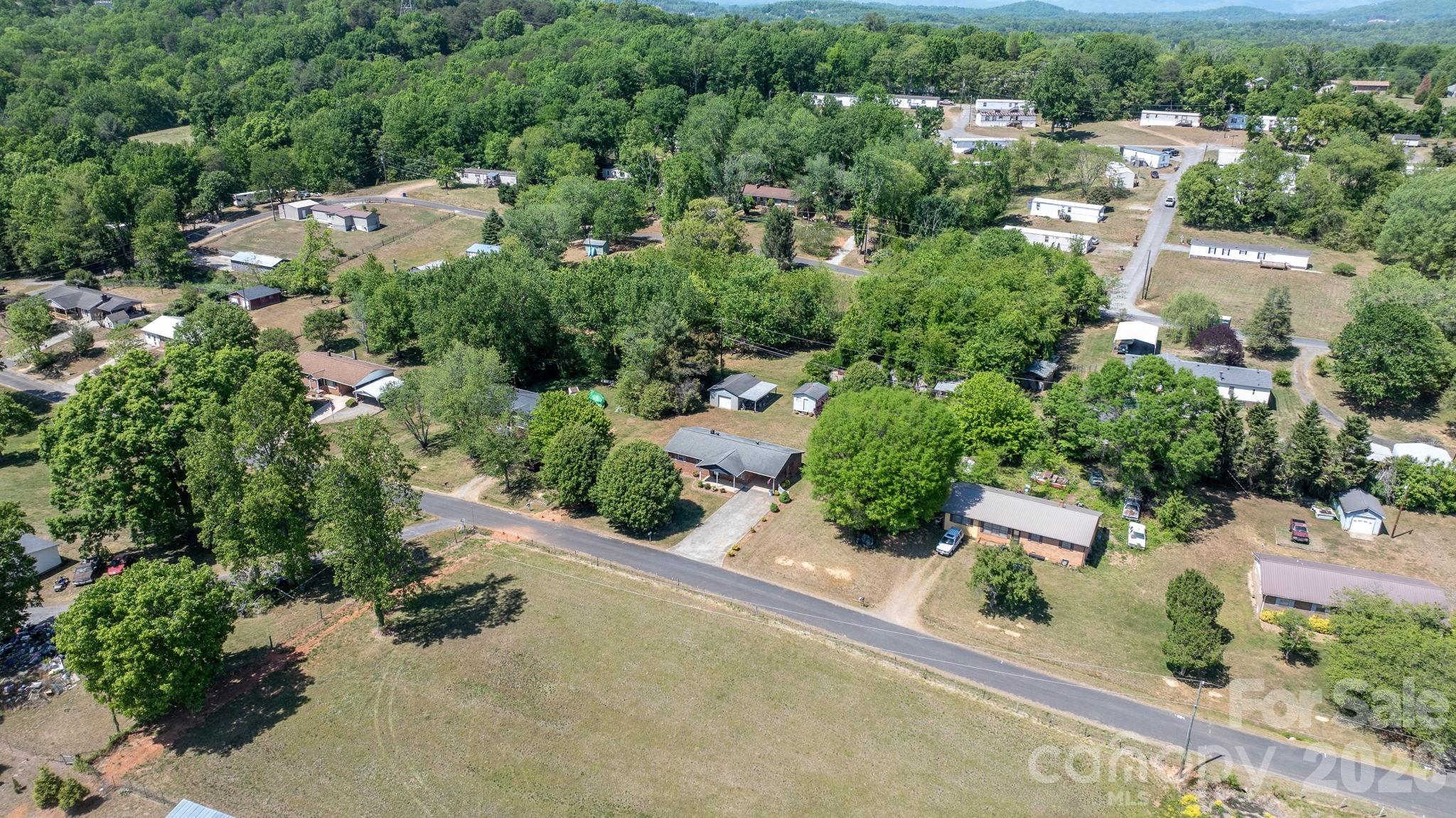 1109 Windsong Circle