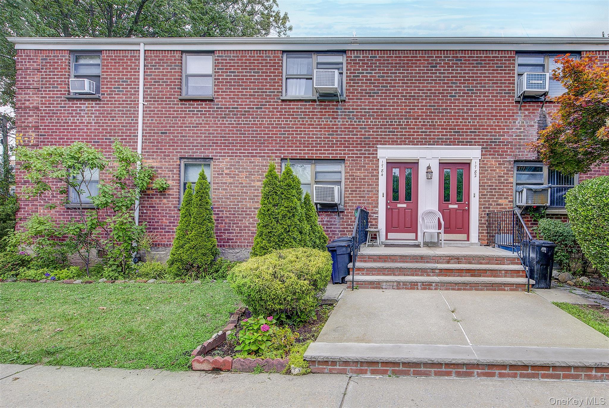 Welcome to this spacious 3-bedroom, 1-bath lower-level corner unit in Clearview Gardens Apartments, ideally situated within a peaceful courtyard setting. This inviting home features updated flooring throughout, a bright and expansive living room, and a sun-filled eat-in kitchen complete with stainless steel appliances and ample cabinet space. All three bedrooms are well-sized and offer generous closet space. For added convenience, the unit includes an in-home washer and dryer. Conveniently located near shopping, schools, parks, dining, and public transportation, this home offers both comfort and accessibility in a desirable community.
