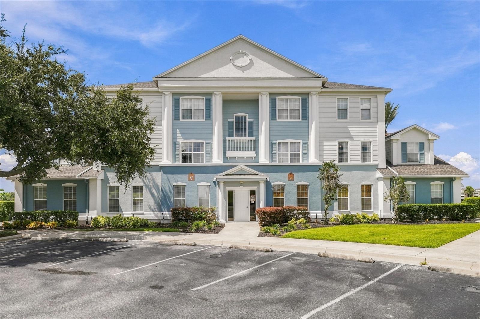 7603 Heritage Crossing Way, Reunion, FL