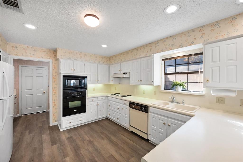 5400 Emerald Park Boulevard