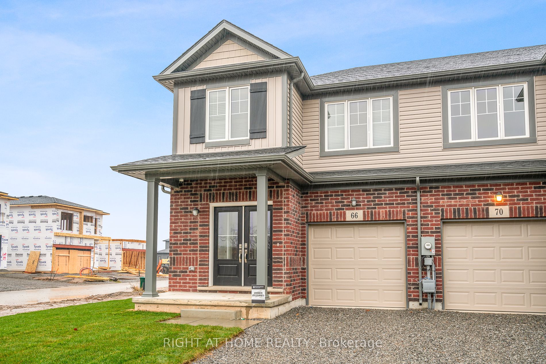 66 Alicia Cres
