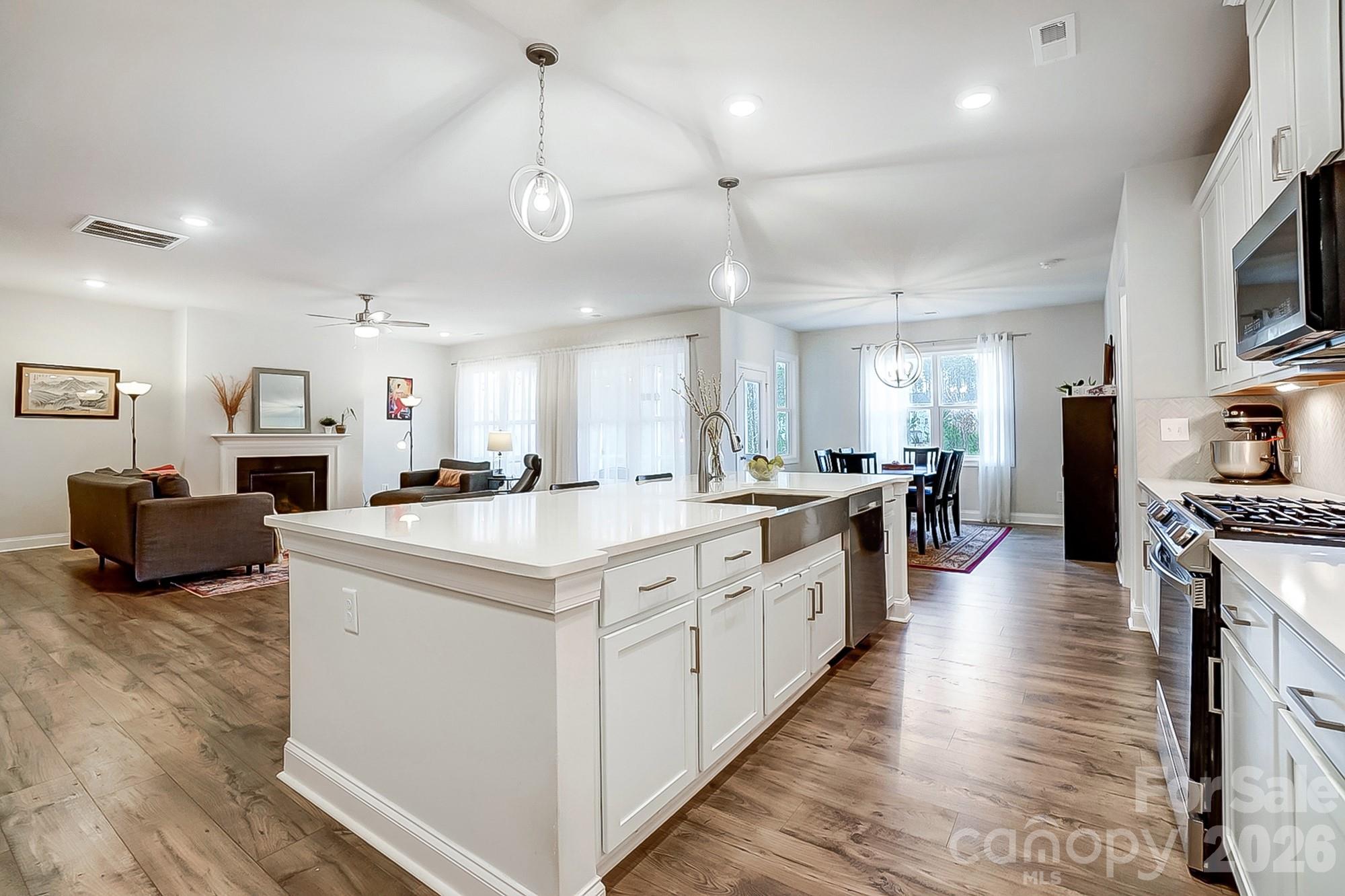 6858 Hunts Mesa Drive