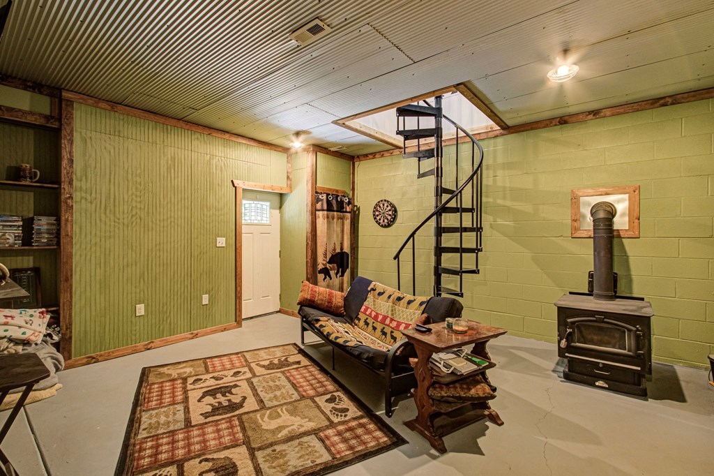 2240 Smith Mountain Rd