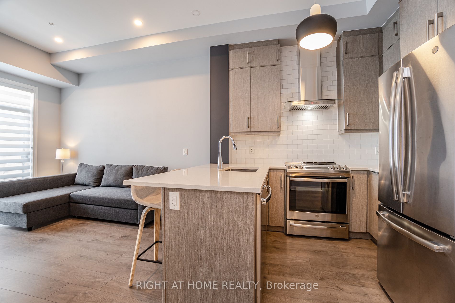1105 Leger Way 615