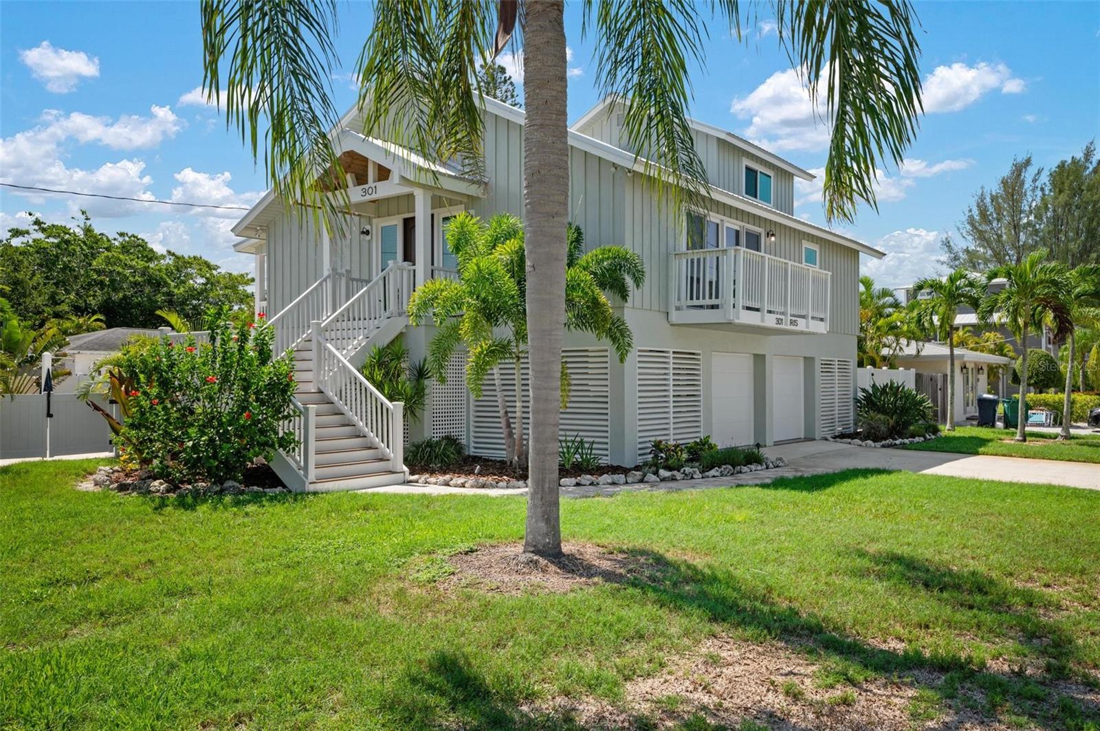301 Iris Street