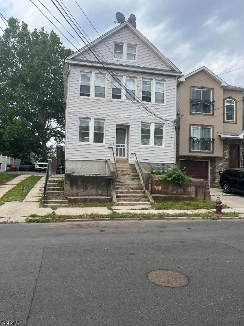 628 Magnolia Ave