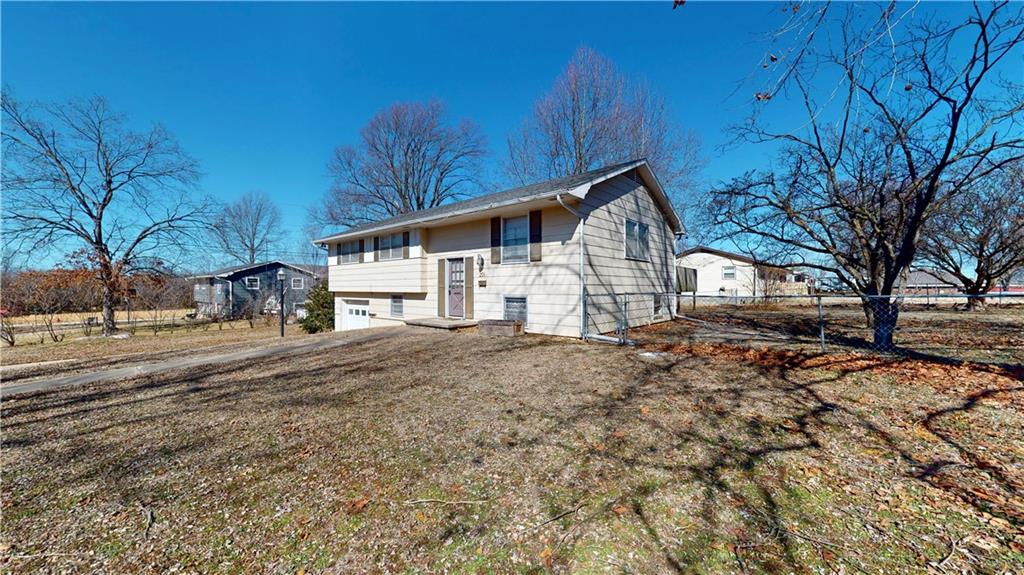201 W Freeman Street