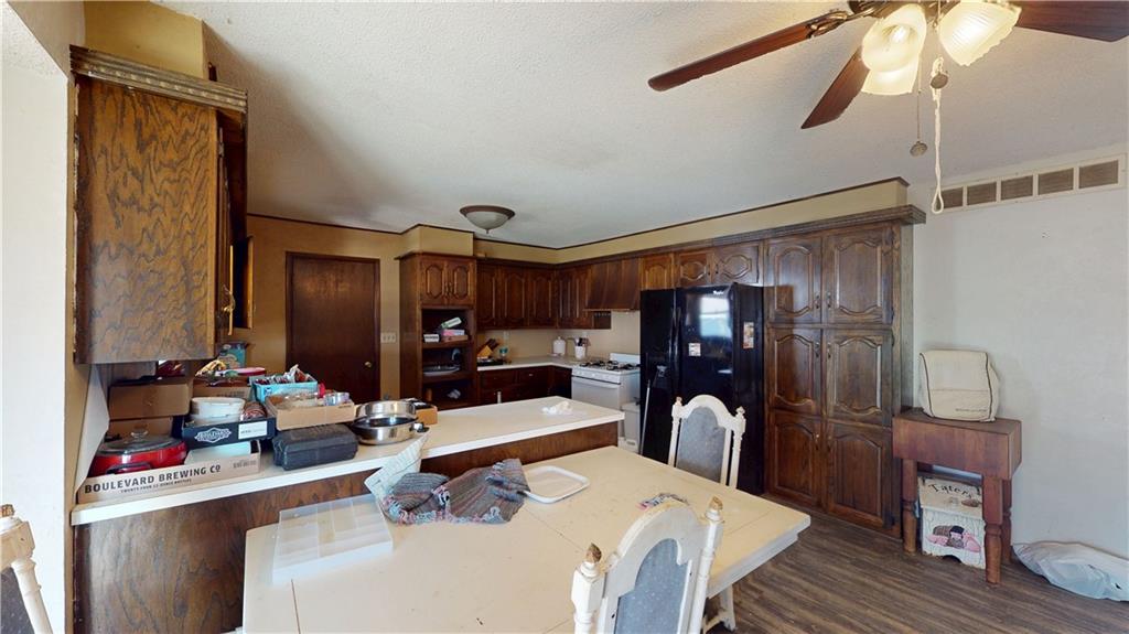 1704 Van Drive