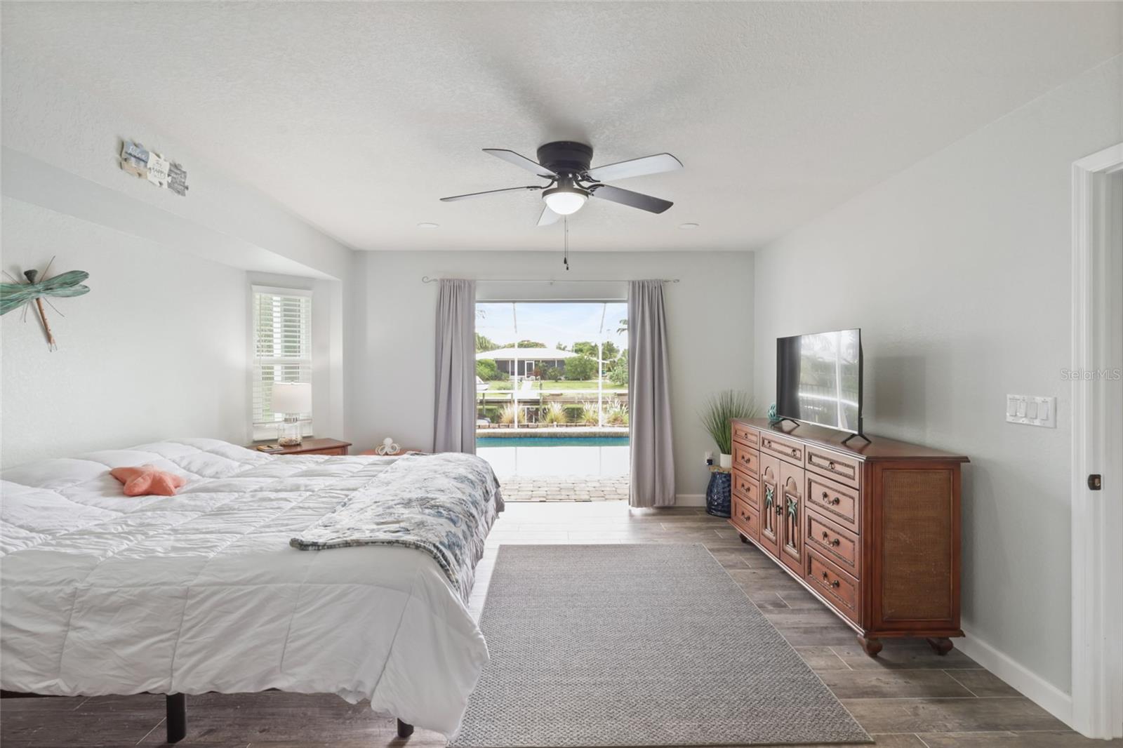 27401 Voyageur Drive