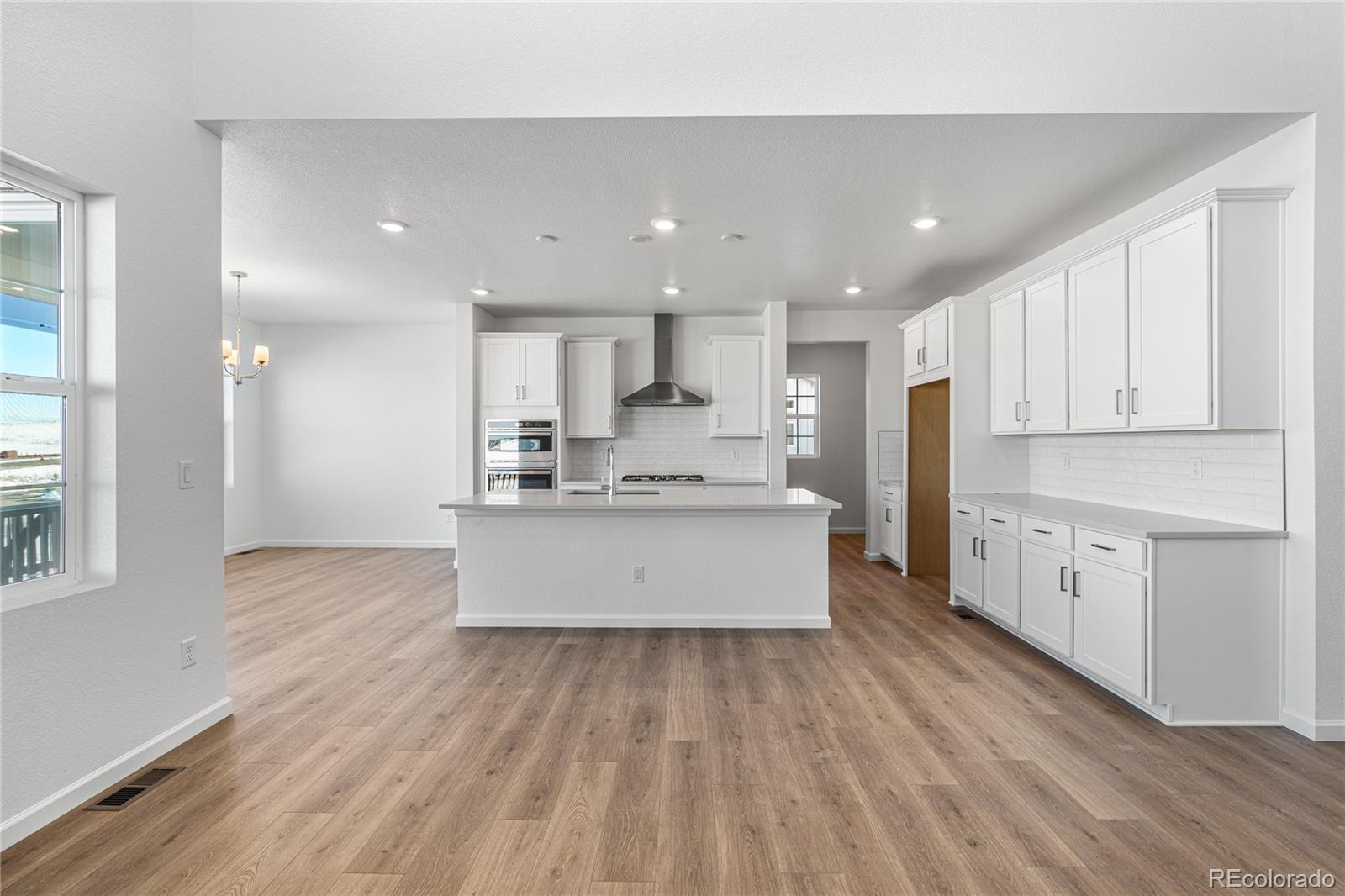 8812 Whiteclover Street