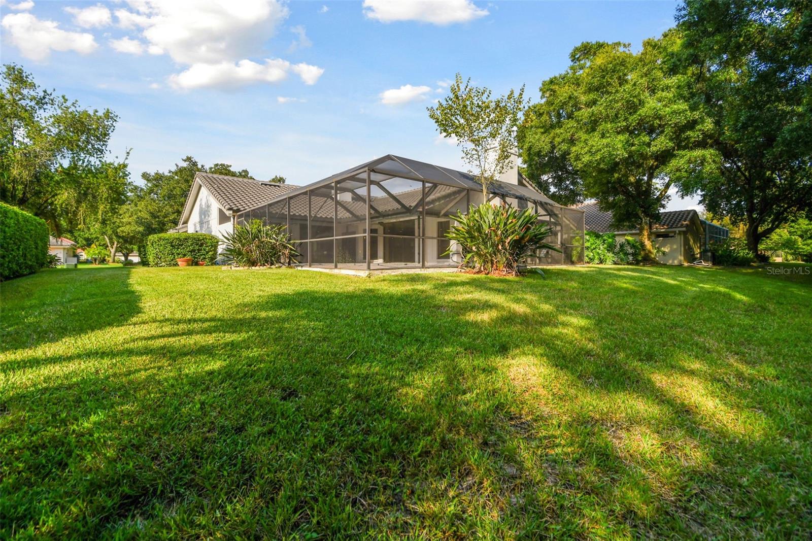 4915 Londonderry Drive