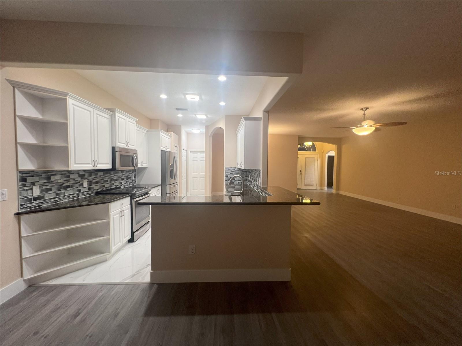 1066 Whitegate Court