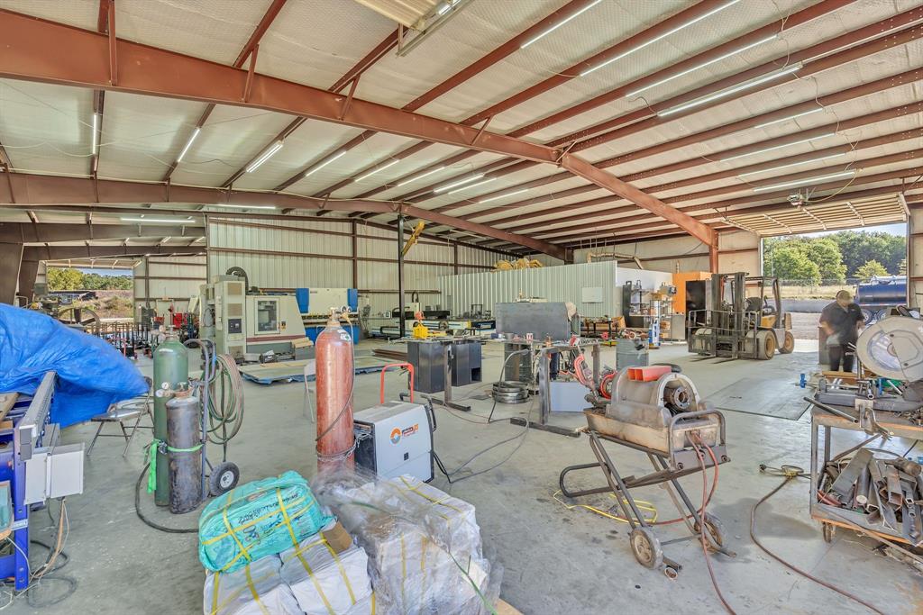 2522 N Highway 287