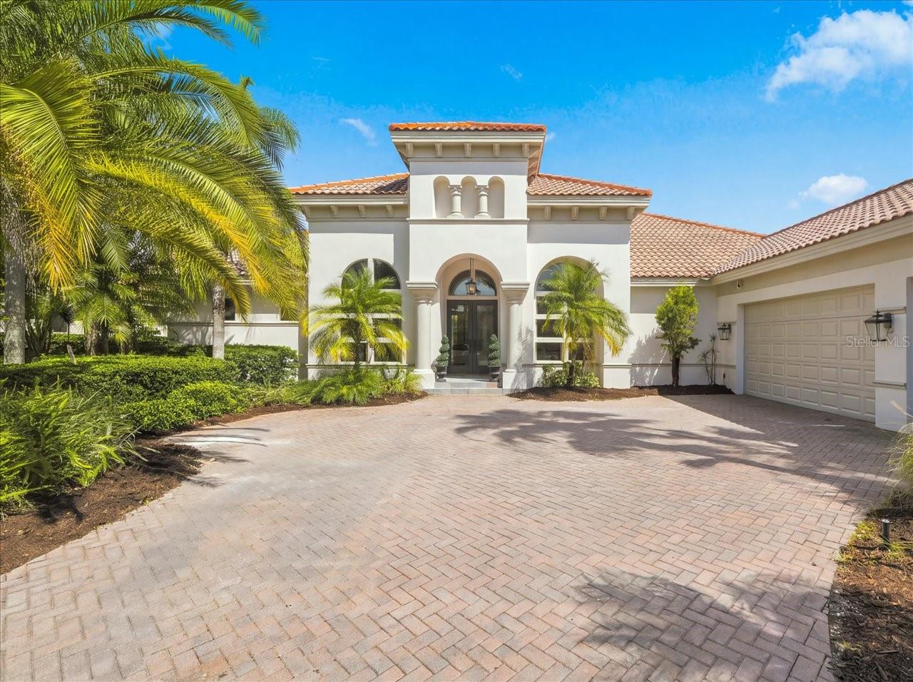 11805 Shire Wycliffe Court, Tampa, FL