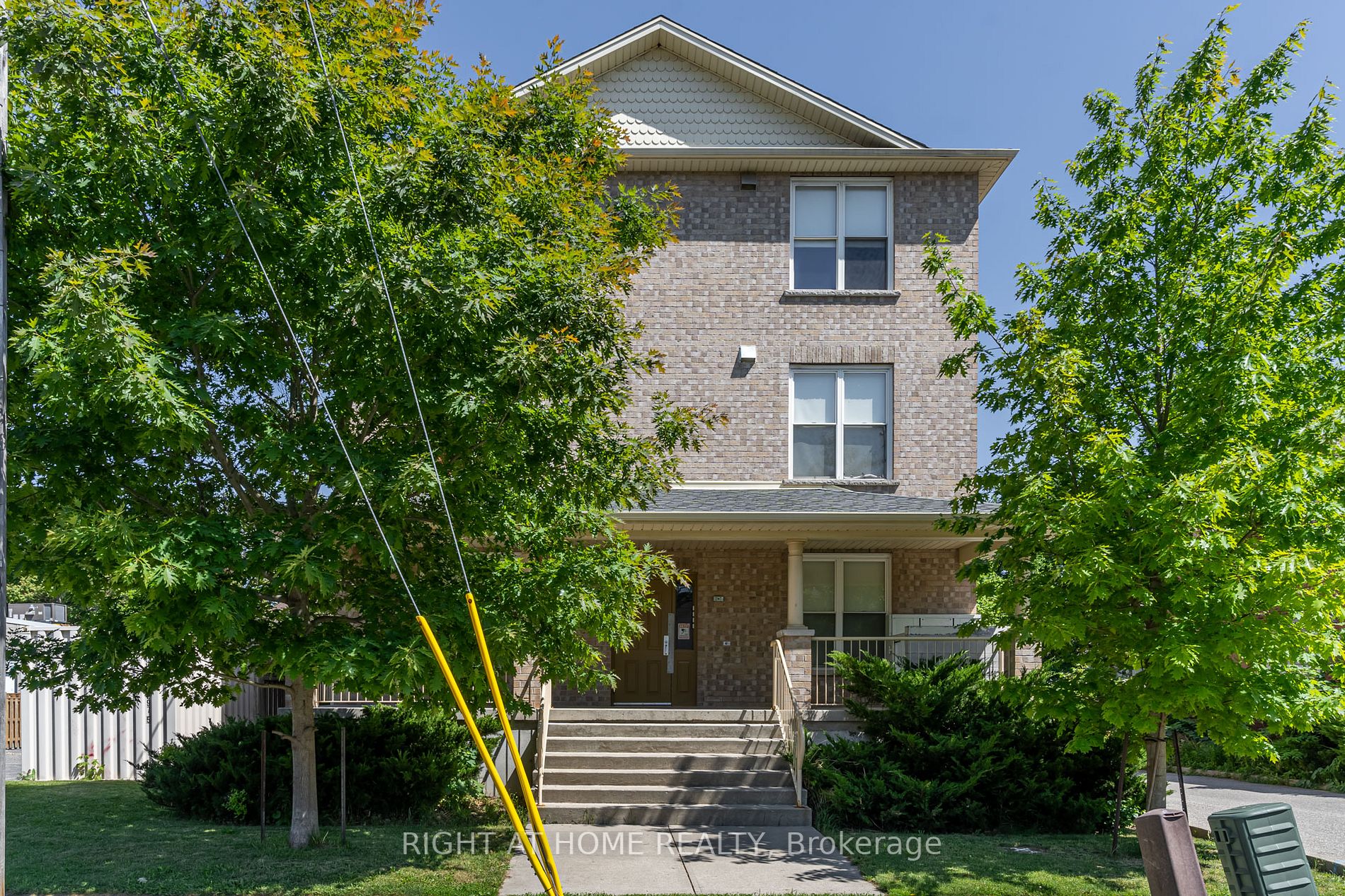 142 Nelson St