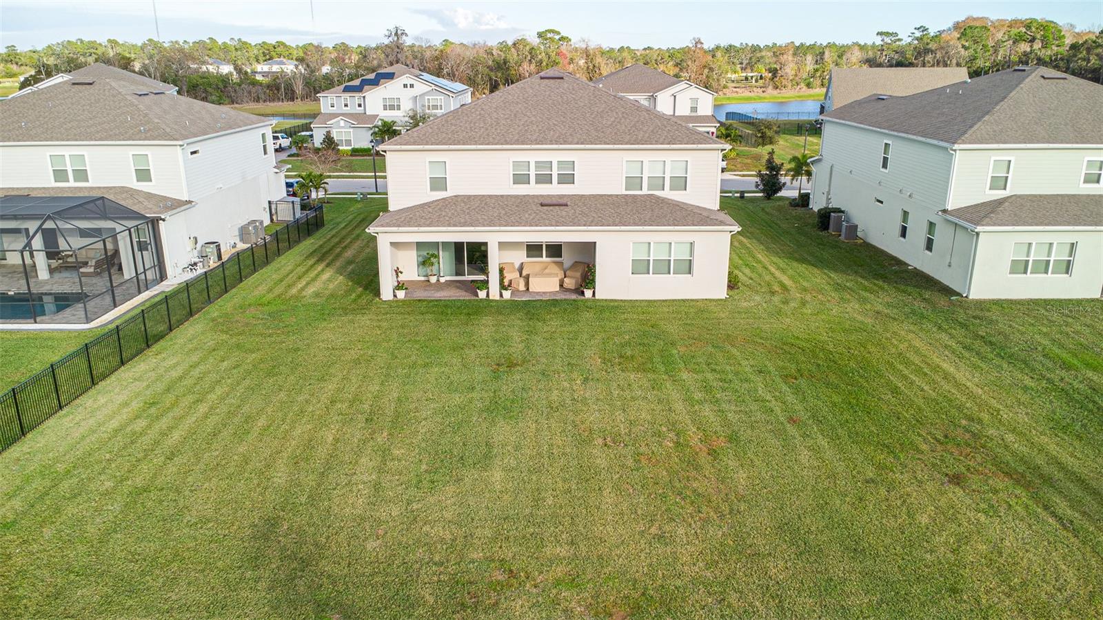 2206 Weatherly Way