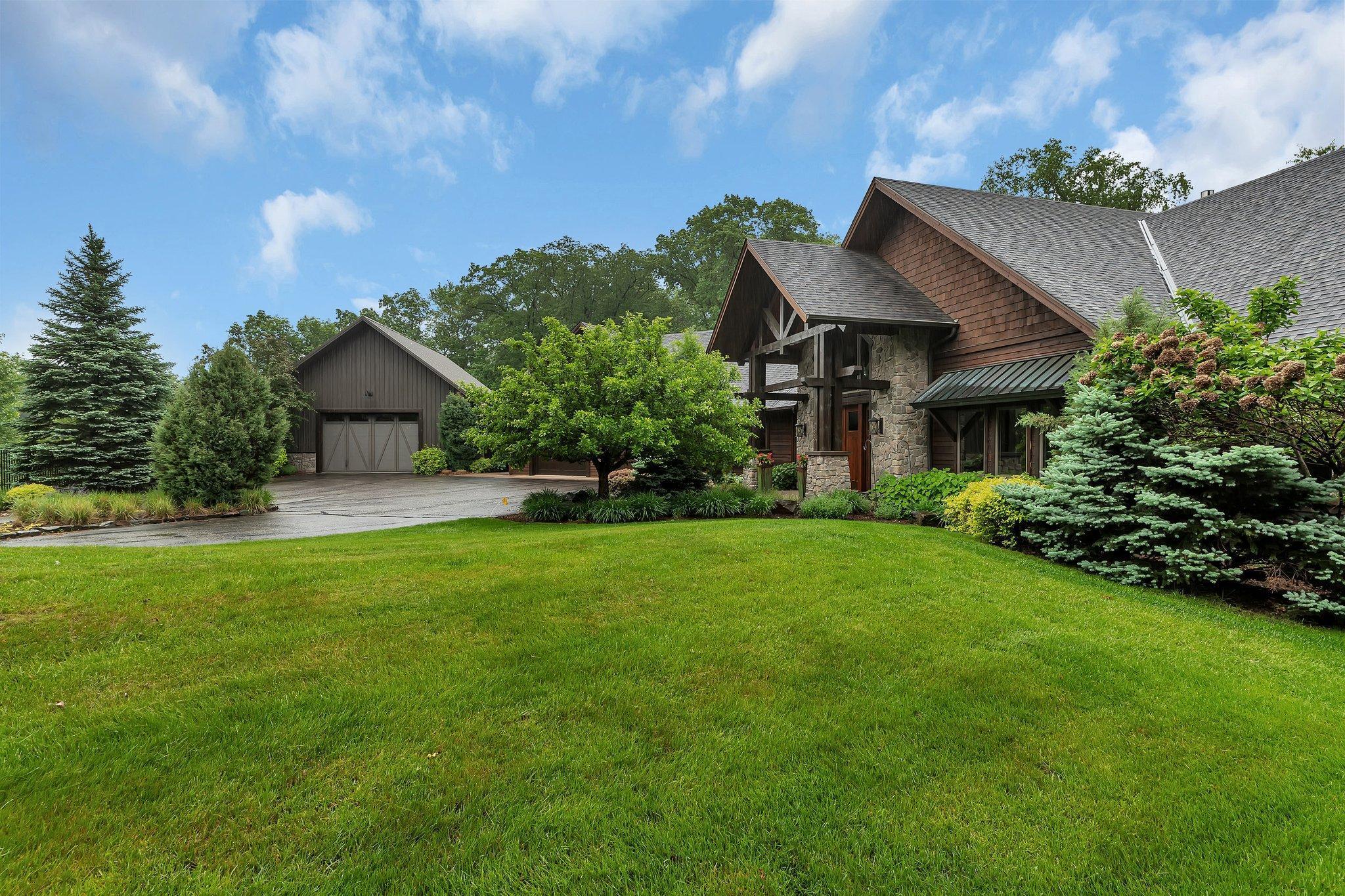 28894 Woodbrook Court