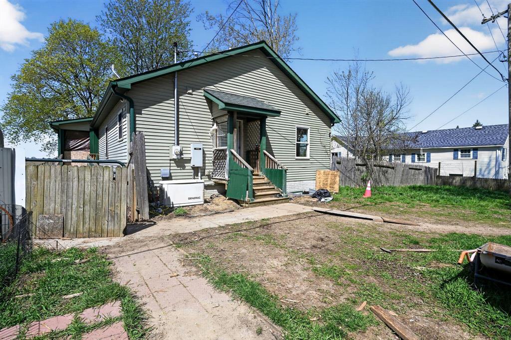 3 bed 2 bath ranch home with a partially finished basement.5050 N State RD Alma MI is Included