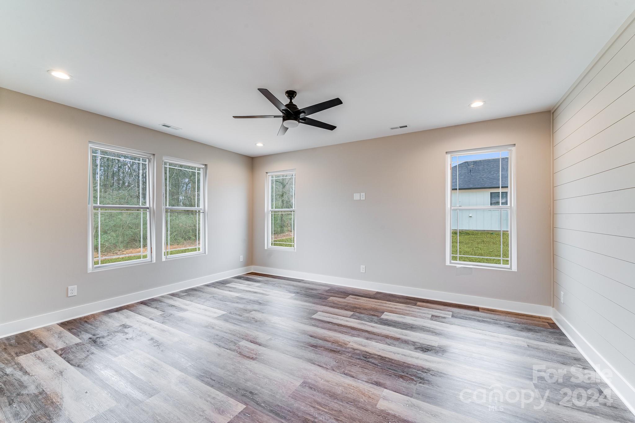 27687 Taylor Lane