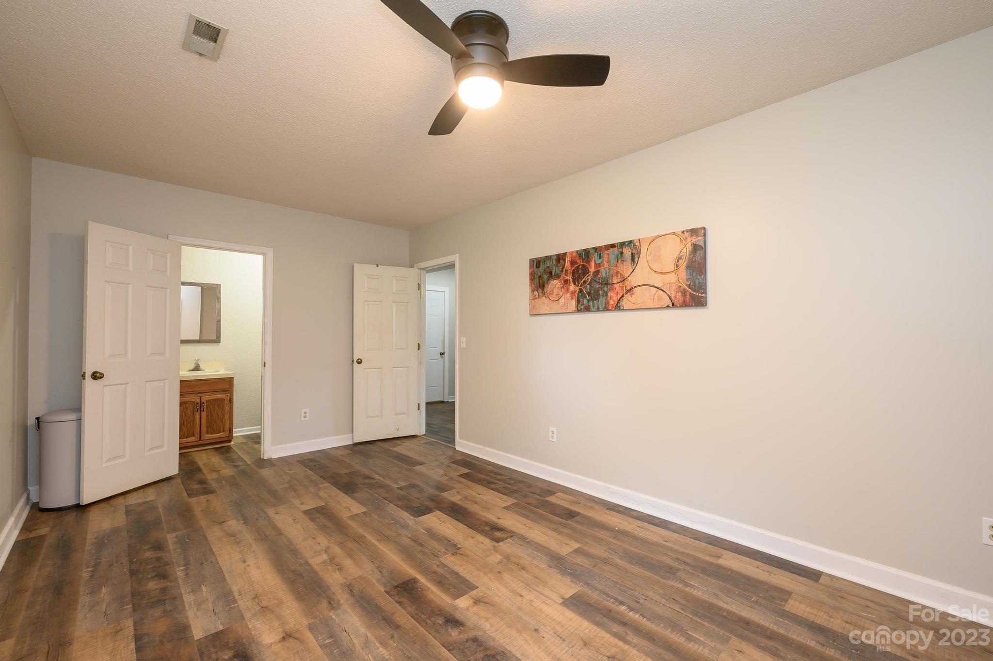 117 Windy Oaks Court