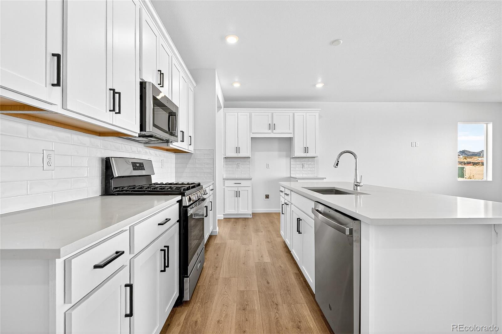 17055 W 92nd Loop
